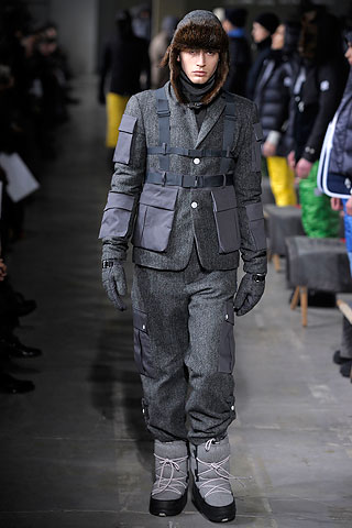 Moncler Gamme Bleu / - 2010-2011